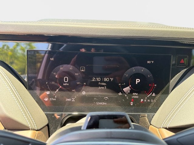2025 GMC Yukon Denali Ultimate