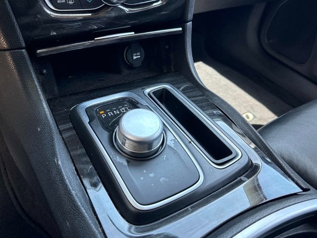 2015 Chrysler 300 Limited