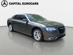 2015 Chrysler 300 Limited