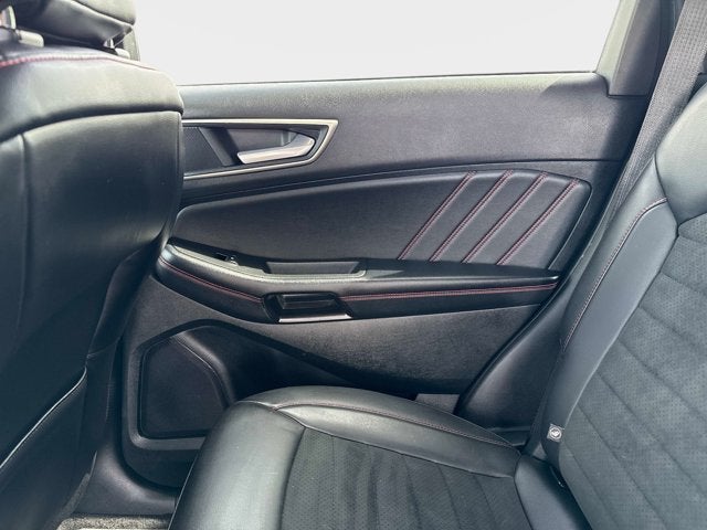 2022 Ford Edge ST Line