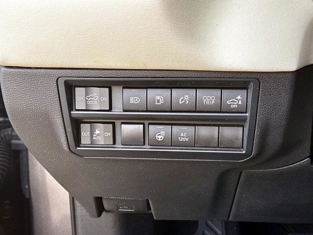 2022 Toyota Tundra 4WD Capstone Hybrid