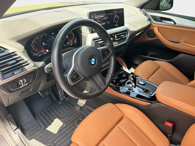 2025 BMW X4 xDrive30i