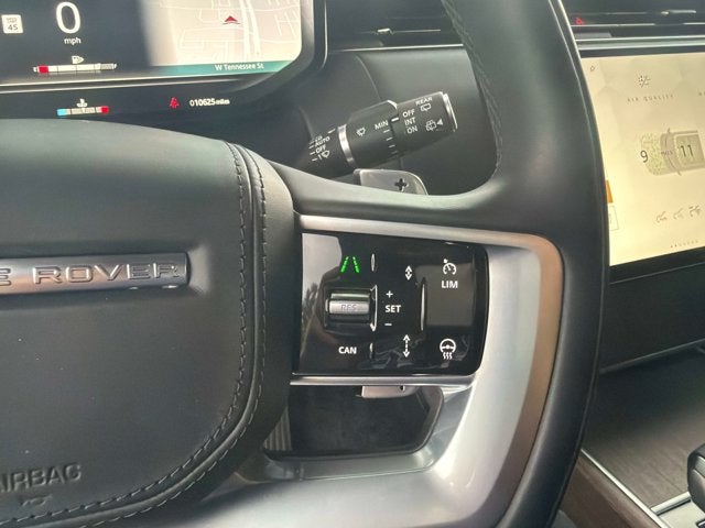 2025 Land Rover Range Rover SE