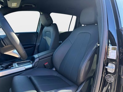 2025 Mercedes-Benz GLB GLB 250