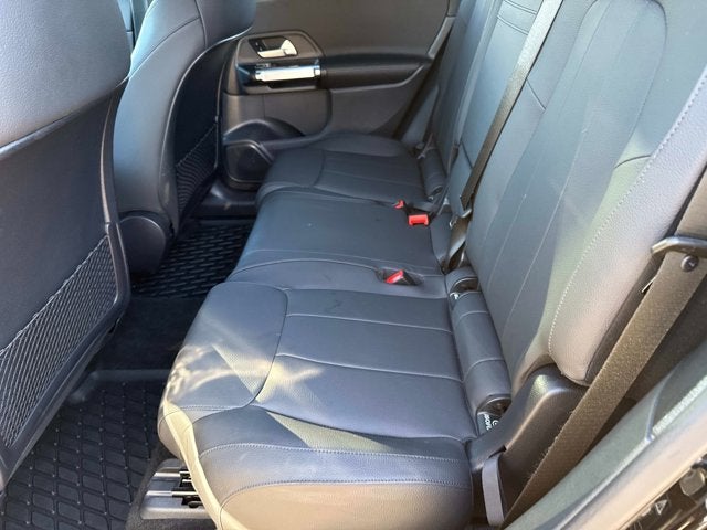 2025 Mercedes-Benz GLB GLB 250