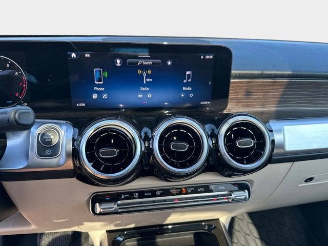 2025 Mercedes-Benz GLB GLB 250