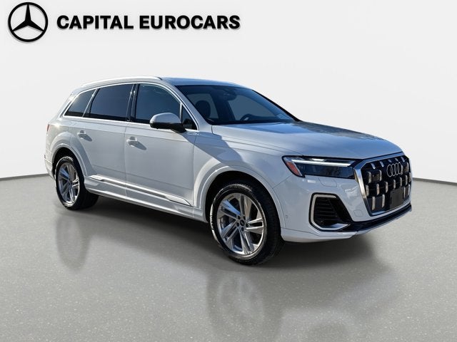 2025 Audi Q7 55 Premium Plus