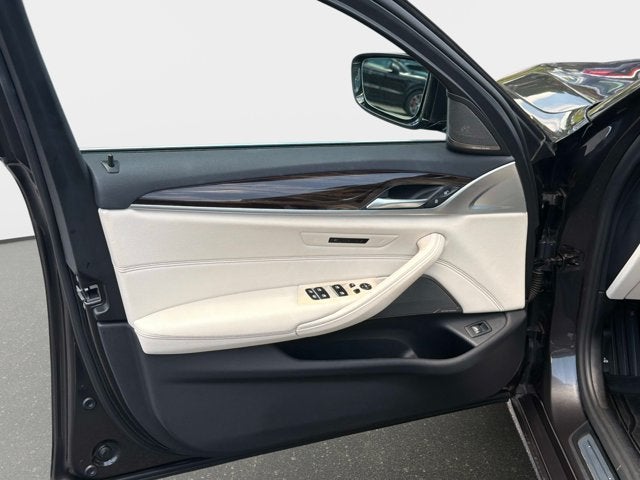 2023 BMW 5 Series 540i xDrive