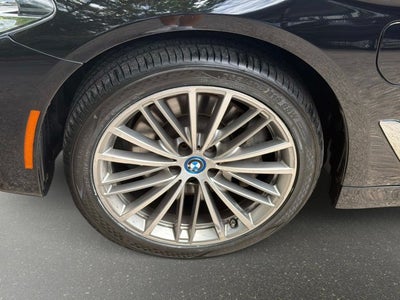 2018 BMW 5 Series 530e xDrive iPerformance