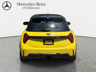 2026 MINI Hardtop 2 Door Iconic