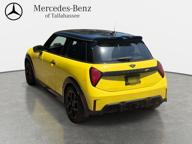 2026 MINI Hardtop 2 Door Iconic