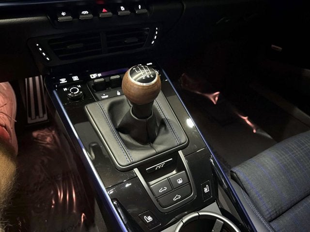 2025 Porsche 911 Carrera T