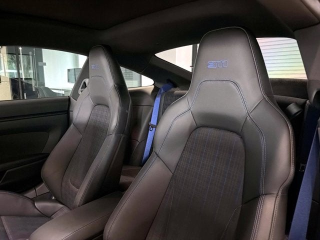 2025 Porsche 911 Carrera T