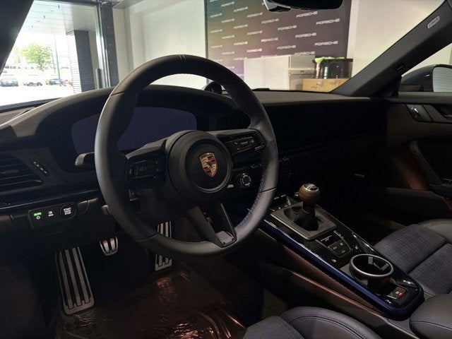 2025 Porsche 911 Carrera T