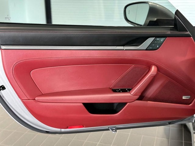 2024 Porsche 911 Carrera