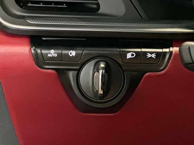 2024 Porsche 911 Carrera