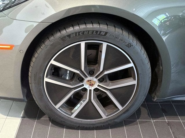 2025 Porsche Panamera Base
