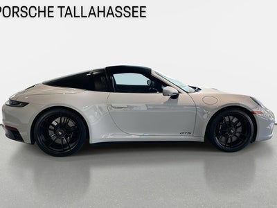 2023 Porsche 911 4 GTS