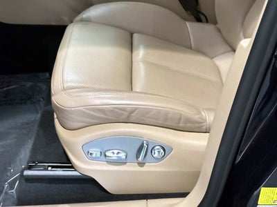 2022 Porsche Macan Base
