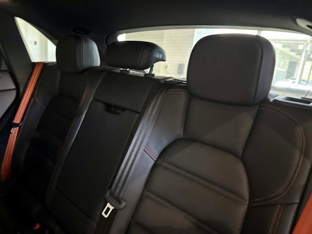 2025 Porsche Macan T