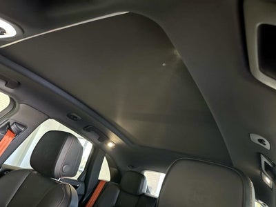 2025 Porsche Macan T