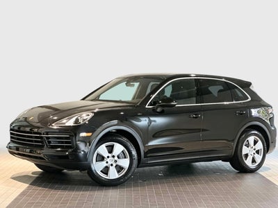 2022 Porsche Cayenne Base