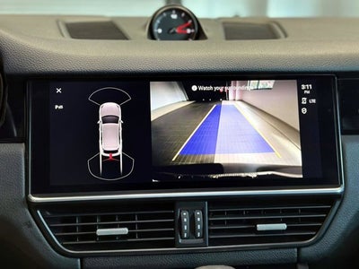 2022 Porsche Cayenne Base