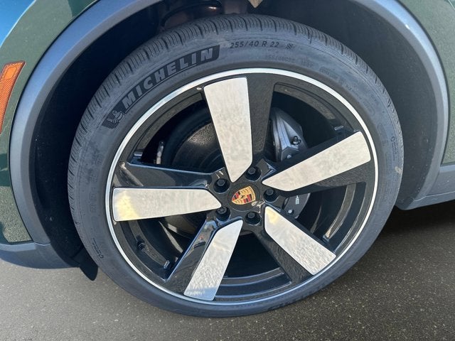 2024 Porsche Macan Electric 4