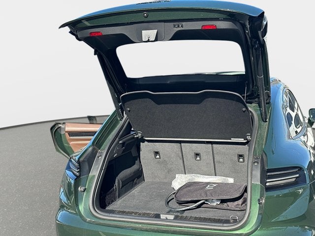 2024 Porsche Macan Electric 4