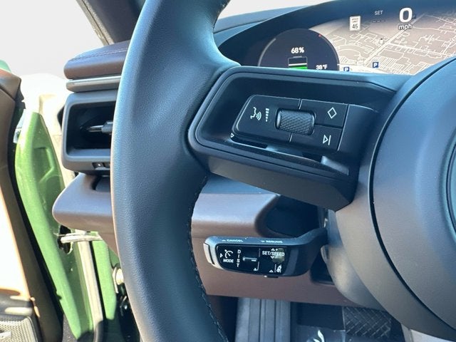 2024 Porsche Macan Electric 4