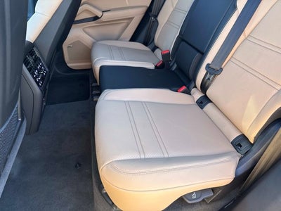 2025 Porsche Cayenne E-Hybrid