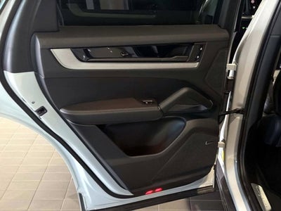2025 Porsche Cayenne Base