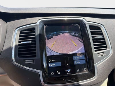 2021 Volvo XC90 T5 Momentum