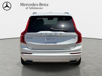 2021 Volvo XC90 T5 Momentum