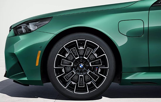 The BMW M5 Touring’s tire wheel. | BMW of Tallahassee in Tallahassee FL